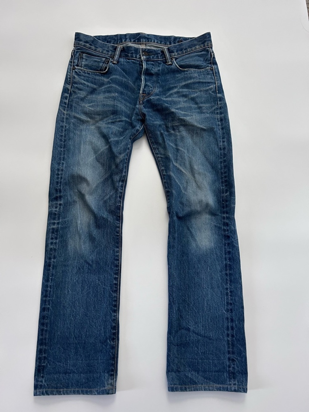 KURO Graphite Selvedge Denim Jeans
Okayama Japan Made
Red Line
W 31 L 27 3/4
Lux